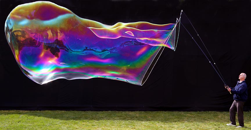 ** PLEASE DESCRIBE THIS IMAGE **